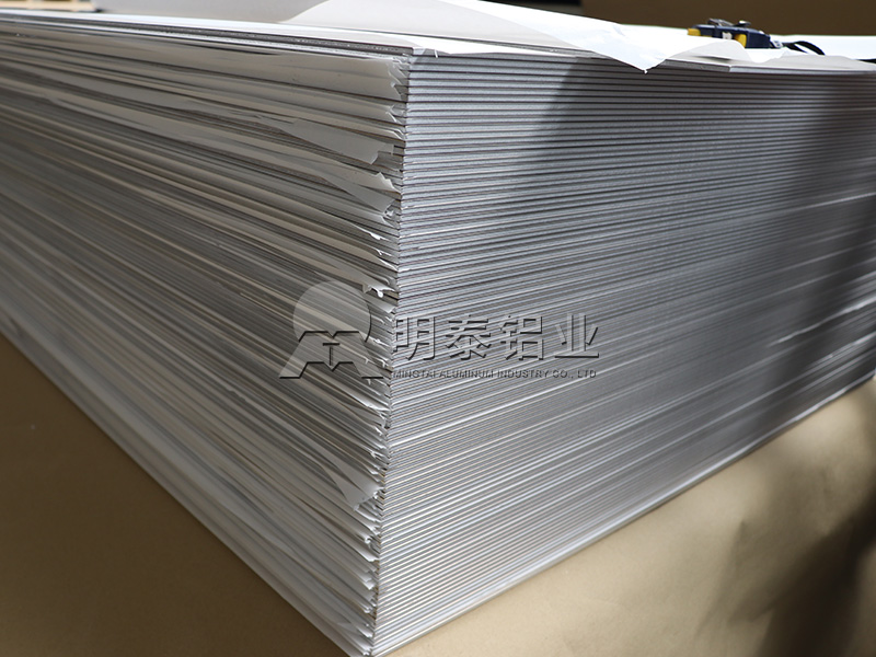 5454铝合金：优良的性能成为商用汽车的优选材料